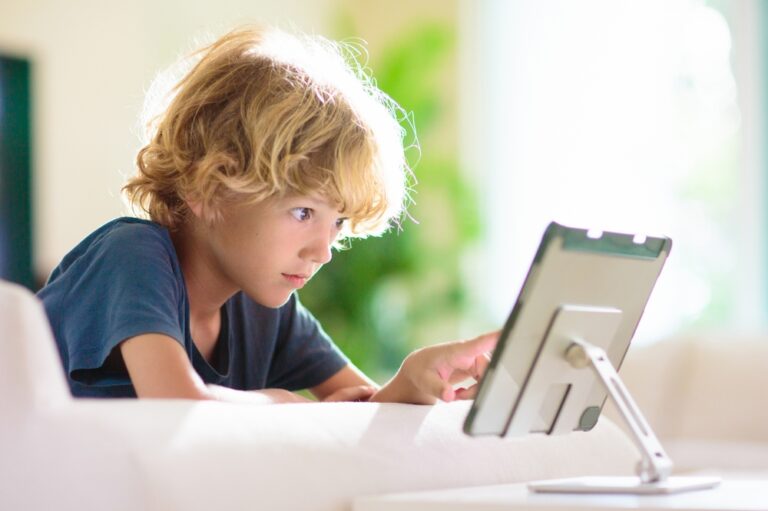 Kids,With,Tablet,Computer.,Child,With,Pc,Watching,Movie,Or